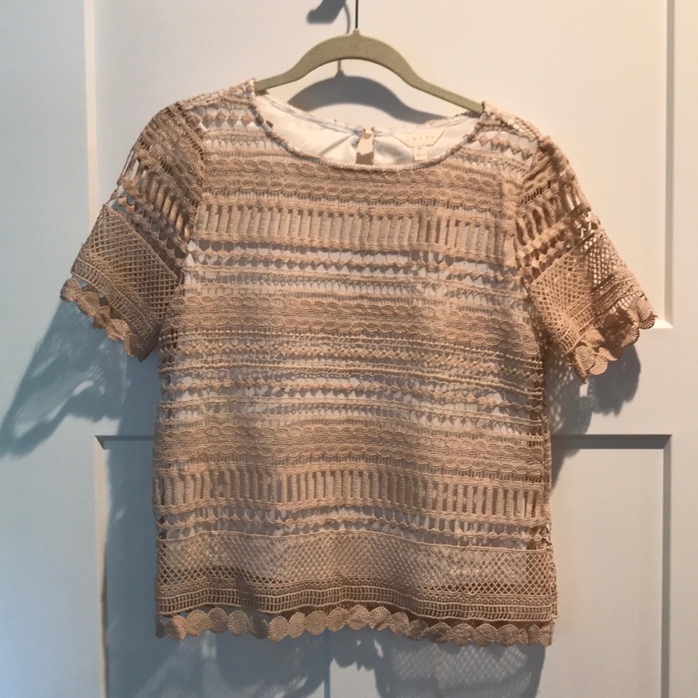 Lace top